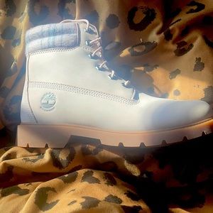 Super cute comfy and Warm Booties!